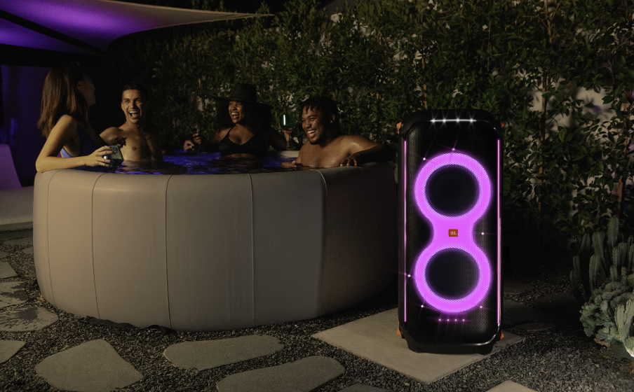 JBL PartyBox 710 - Altavoz de Fiesta Inalámbrico con Sonido Potente y Efectos de Luces